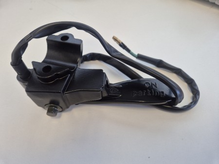 17 Parking brake handle (med bryter)